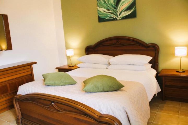 Appartamento Casa Luisa Pitigliano Esterno foto